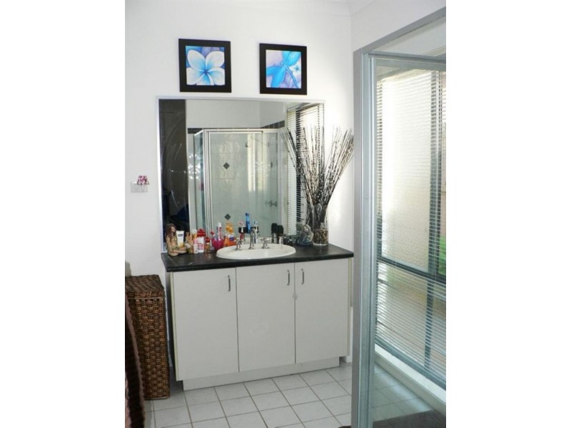 26 Cottonwood Cct, North Lakes QLD 4509