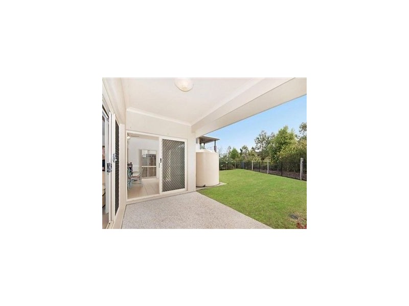 6 Armour Close, North Lakes QLD 4509