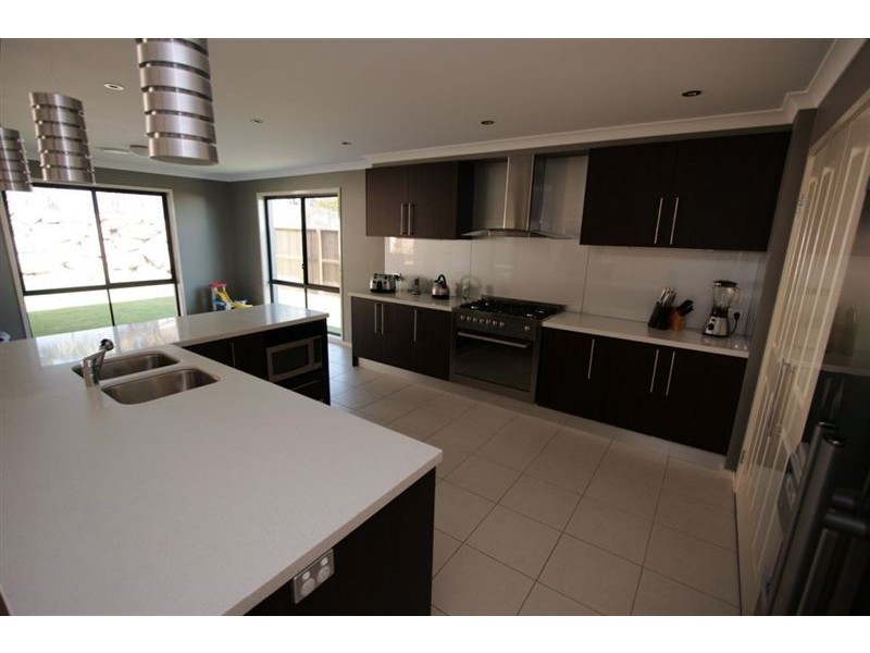 16 Whiteface Street, Mango Hill QLD 4509