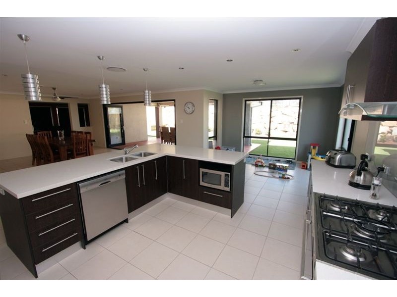 16 Whiteface Street, Mango Hill QLD 4509