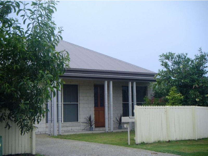 9 Pandorea, North Lakes QLD 4509