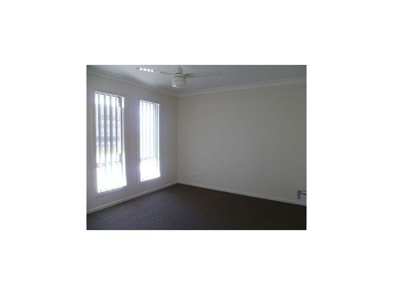 70 Mackintosh Drive, North Lakes QLD 4509
