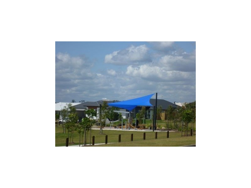 70 Mackintosh Drive, North Lakes QLD 4509