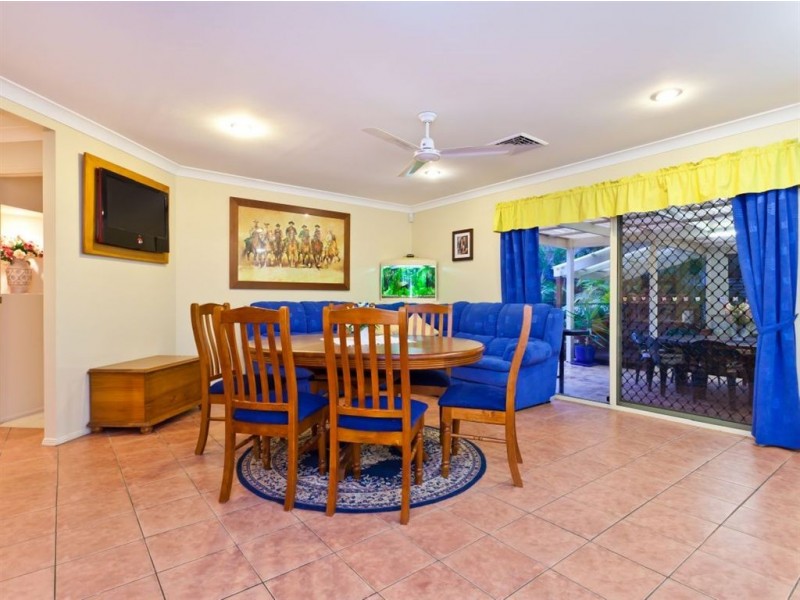 26 Waranga Court, Murrumba Downs QLD 4503