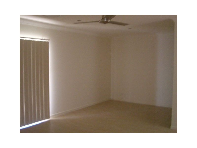 15 Cherrytree Cresent, Upper Caboolture QLD 4510