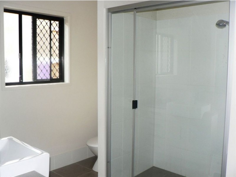 60 Langer Cct, North Lakes QLD 4509