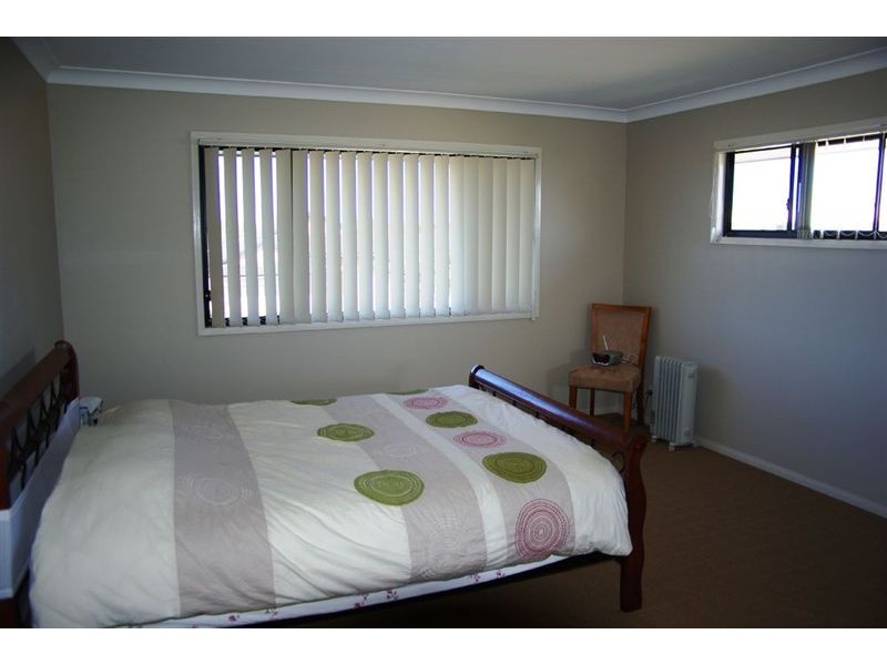 42 Tuckeroo Parade, North Lakes QLD 4509