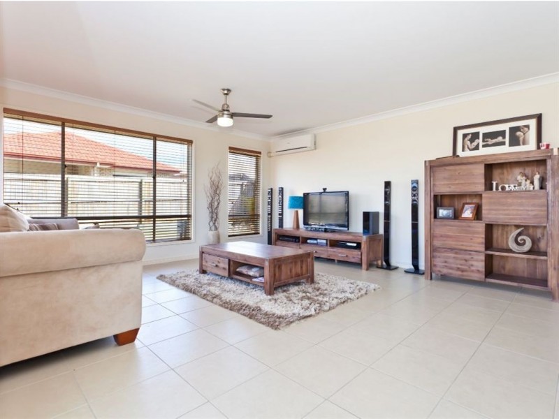 3 Sorrento Street, North Lakes QLD 4509