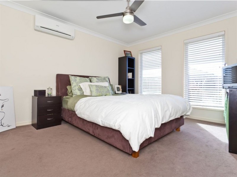 3 Sorrento Street, North Lakes QLD 4509