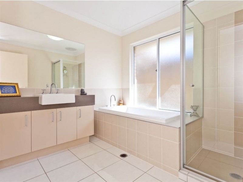 3 Sorrento Street, North Lakes QLD 4509
