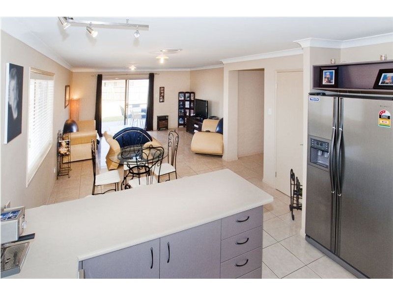 11 Pratincole Close, Mango Hill QLD 4509