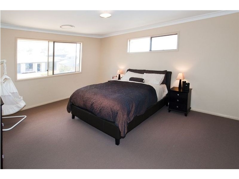 11 Pratincole Close, Mango Hill QLD 4509