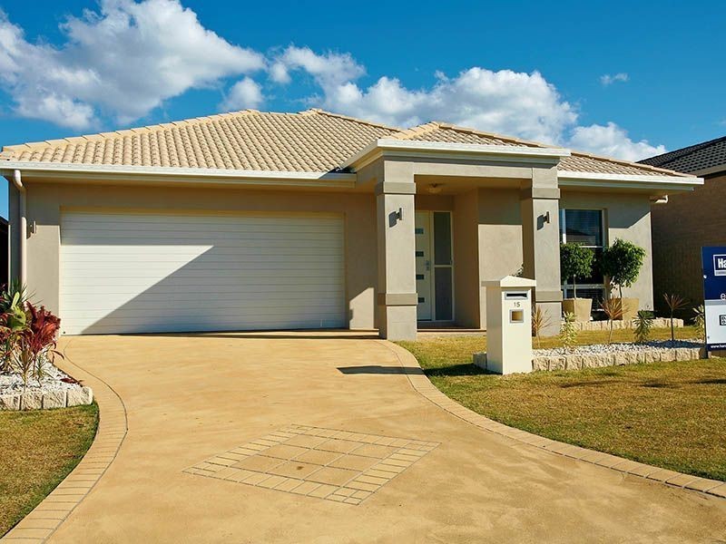 15 Calder Street, North Lakes QLD 4509