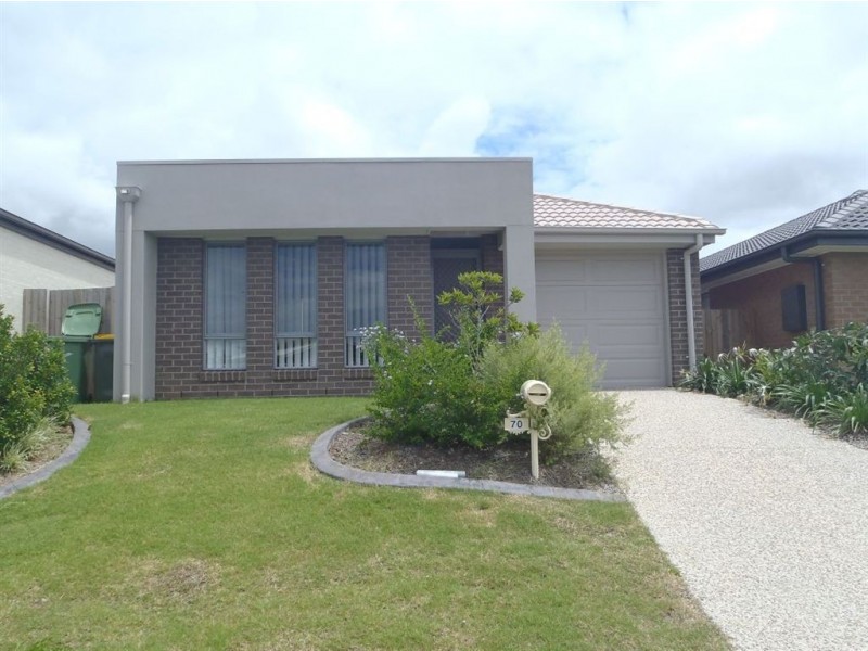70 Mackintosh Drive, North Lakes QLD 4509