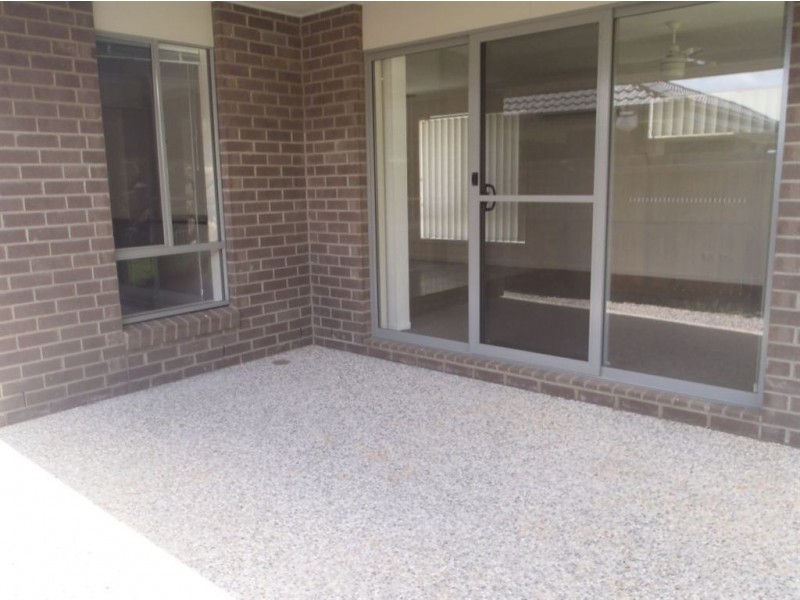 70 Mackintosh Drive, North Lakes QLD 4509