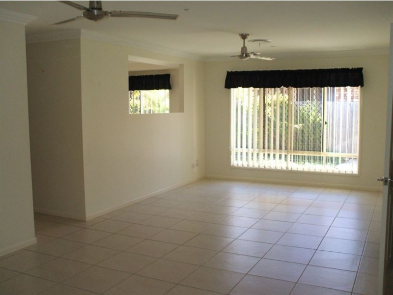 10 Crawford Street, North Lakes QLD 4509