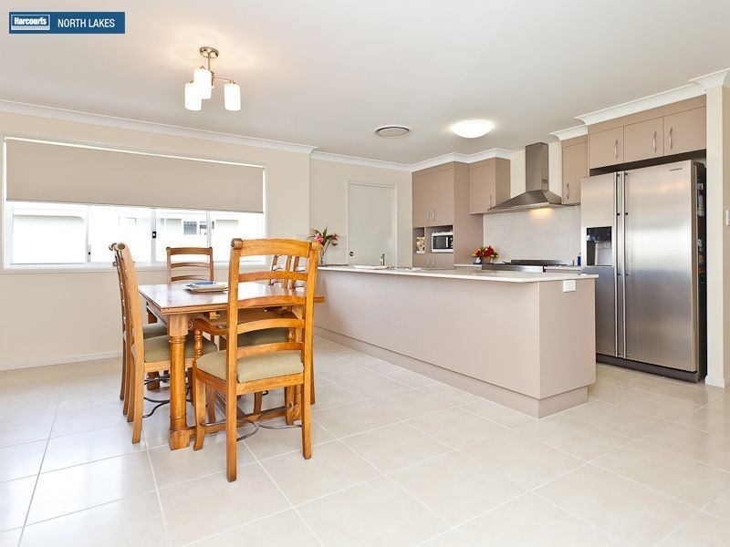 6 Nina Crescent, North Lakes QLD 4509