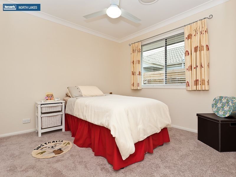 6 Nina Crescent, North Lakes QLD 4509