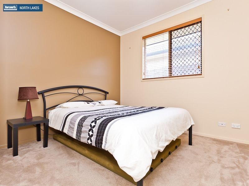 15 Kurrajong Circuit, North Lakes QLD 4509