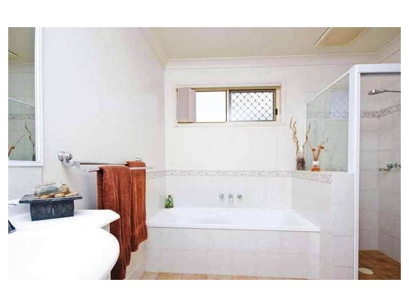 22 Agnes Ct, Deception Bay QLD 4508