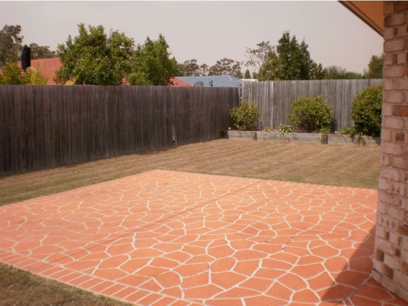 16 Morwell Crescent, North Lakes QLD 4509