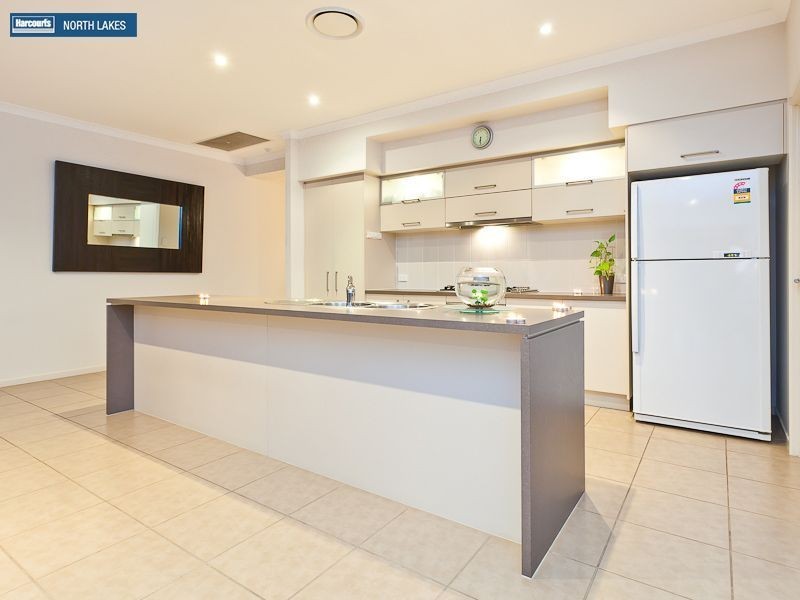 42 Kangaroo Street, North Lakes QLD 4509