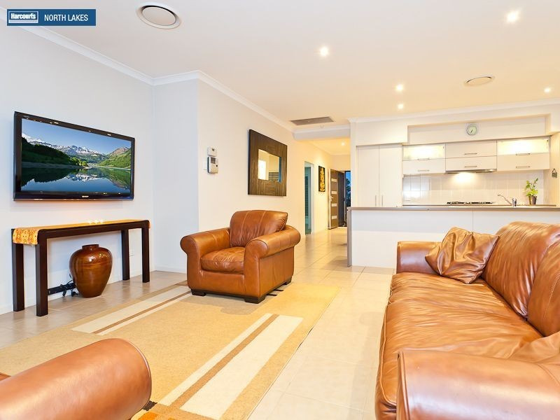 42 Kangaroo Street, North Lakes QLD 4509