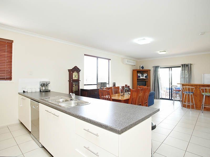 49 Kurrajong Circuit, North Lakes QLD 4509