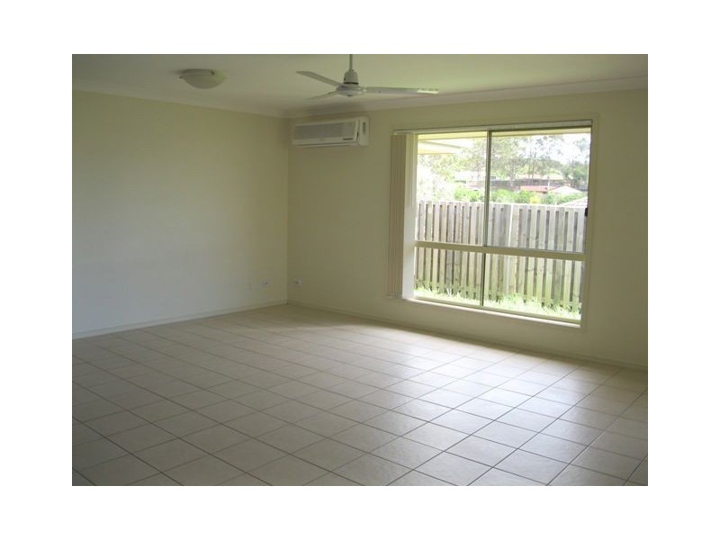 3 Kyah Close, Kallangur QLD 4503
