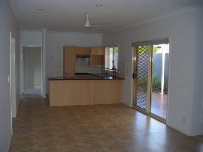 14 Cottonwood Circuit, North Lakes QLD 4509