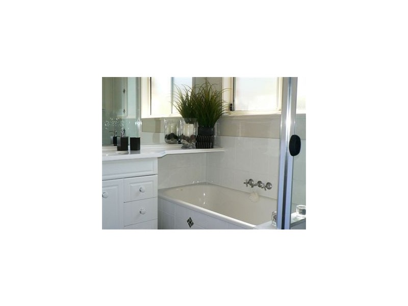 16 Cottonwood Circuit, North Lakes QLD 4509