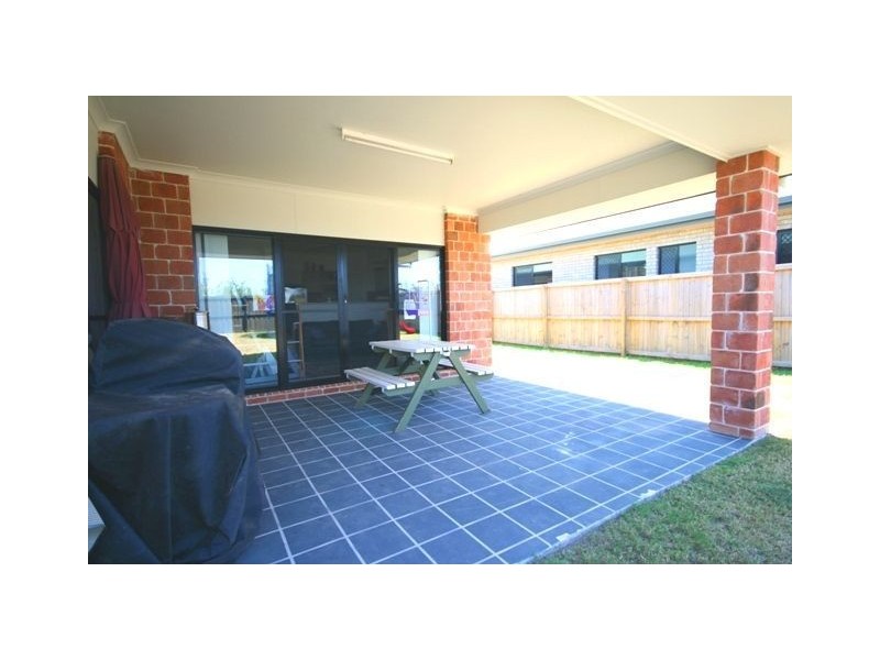21 Dusky Street, North Lakes QLD 4509