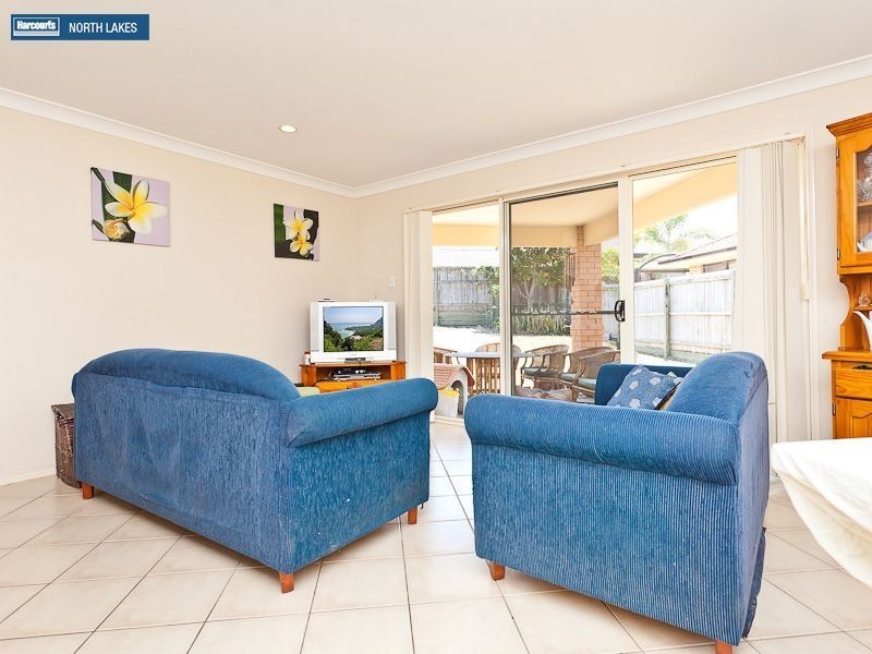 33 Heathcote Avenue, North Lakes QLD 4509