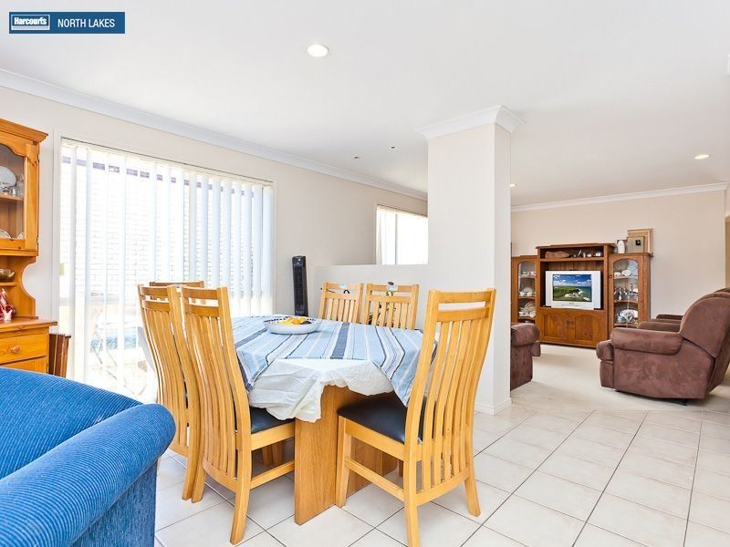 33 Heathcote Avenue, North Lakes QLD 4509