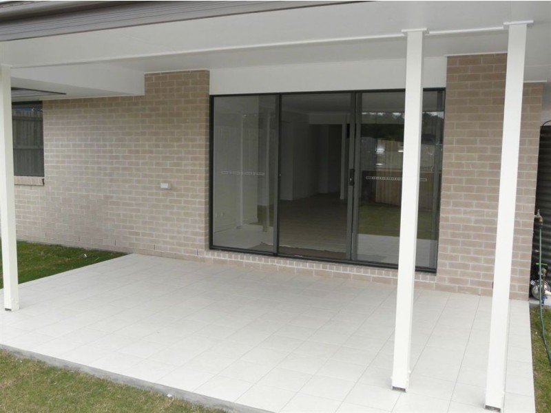 6 Elderflower Circuit, Griffin QLD 4503