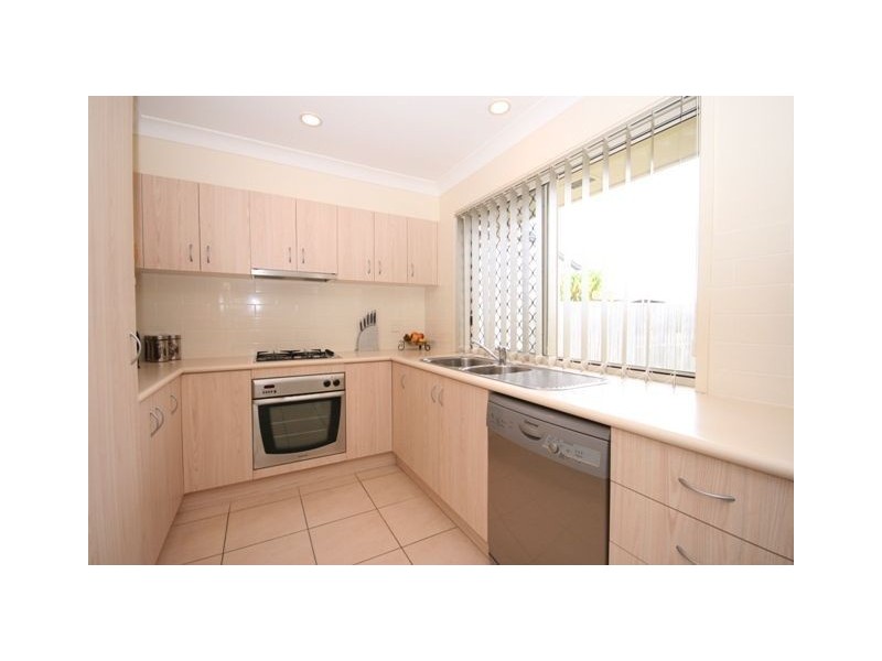 28 Castlereagh Street, Murrumba Downs QLD 4503