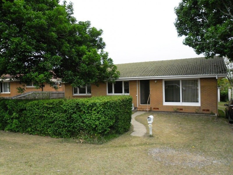 227 Scarborough Road, Scarborough QLD 4020