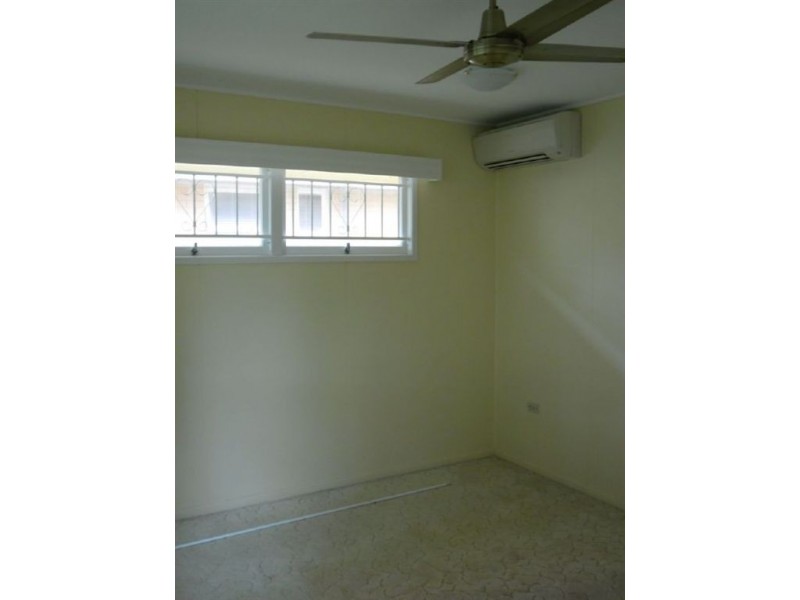 227 Scarborough Road, Scarborough QLD 4020