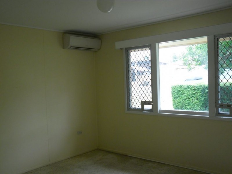 227 Scarborough Road, Scarborough QLD 4020