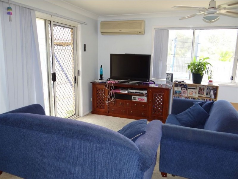 2 Kalmia Cl, Mango Hill QLD 4509