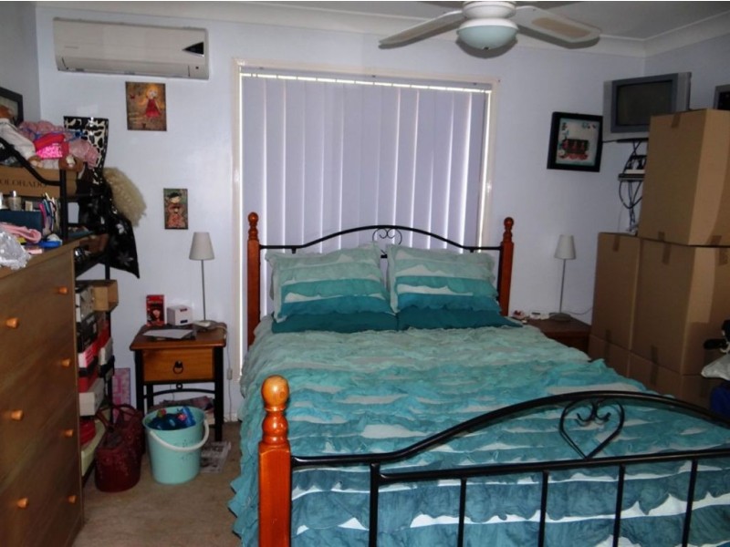 2 Kalmia Cl, Mango Hill QLD 4509