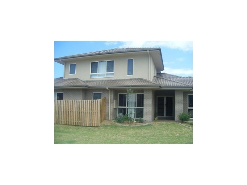 6 Foambark, North Lakes QLD 4509