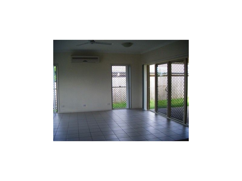 6 Foambark, North Lakes QLD 4509