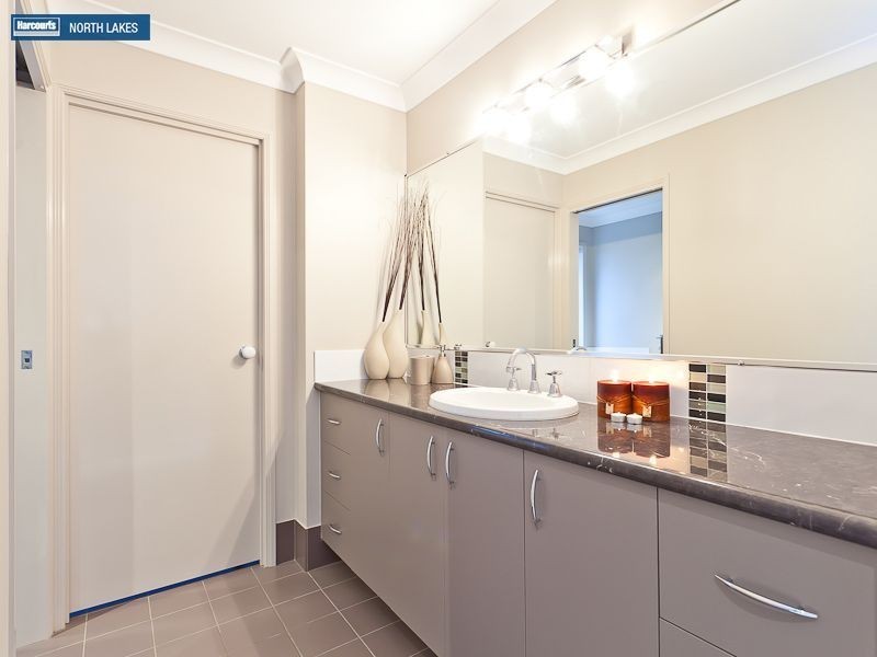 15 Allenby Close, North Lakes QLD 4509