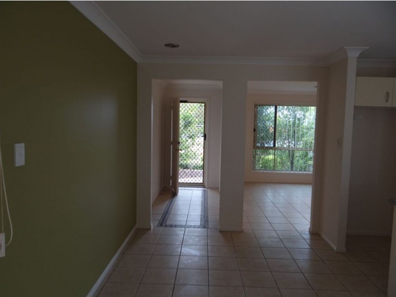 13 Berry Lane, North Lakes QLD 4509