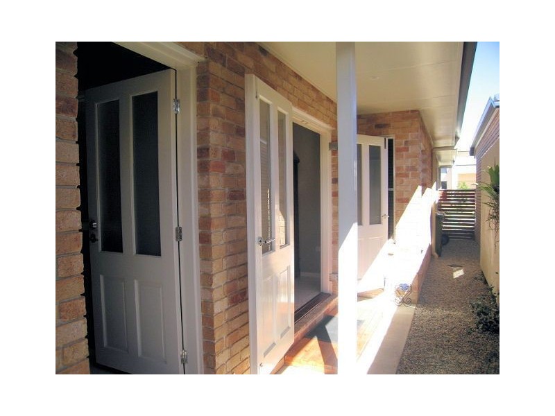 6 Wilga Street, North Lakes QLD 4509