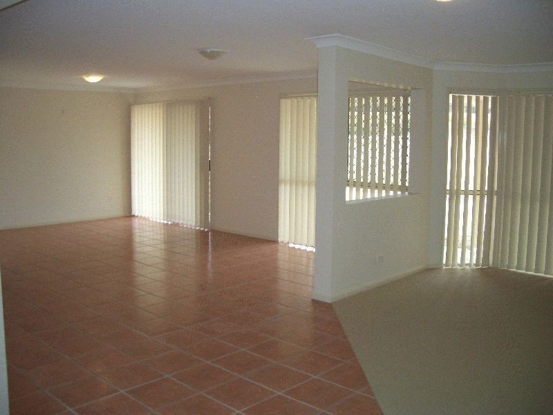 18 Borumba Court, Narangba QLD 4504