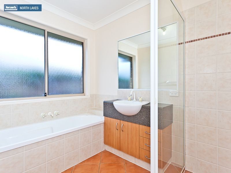 31 Heathcote Avenue, North Lakes QLD 4509