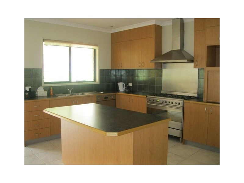 5 Pearson Court, North Lakes QLD 4509