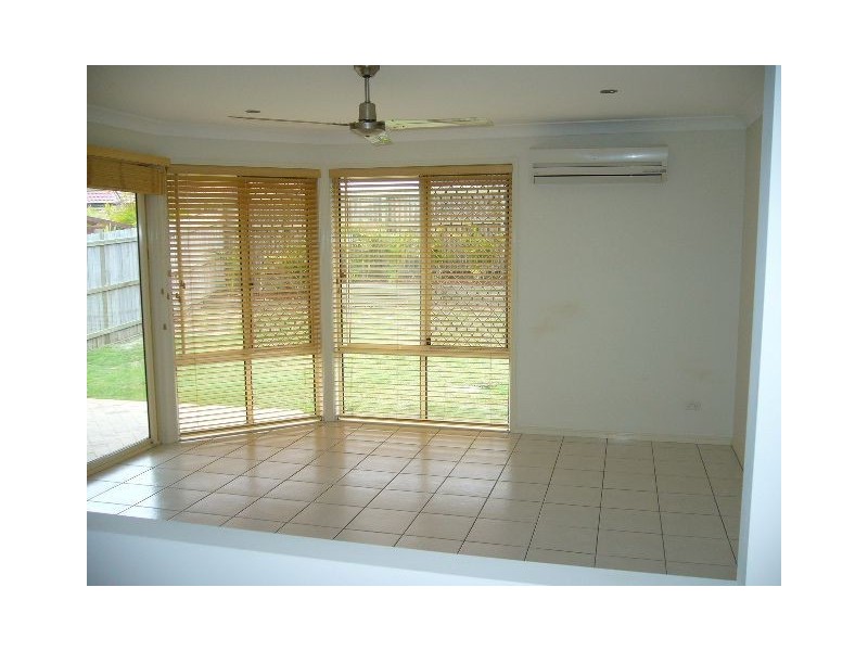 6 Conway Court, North Lakes QLD 4509